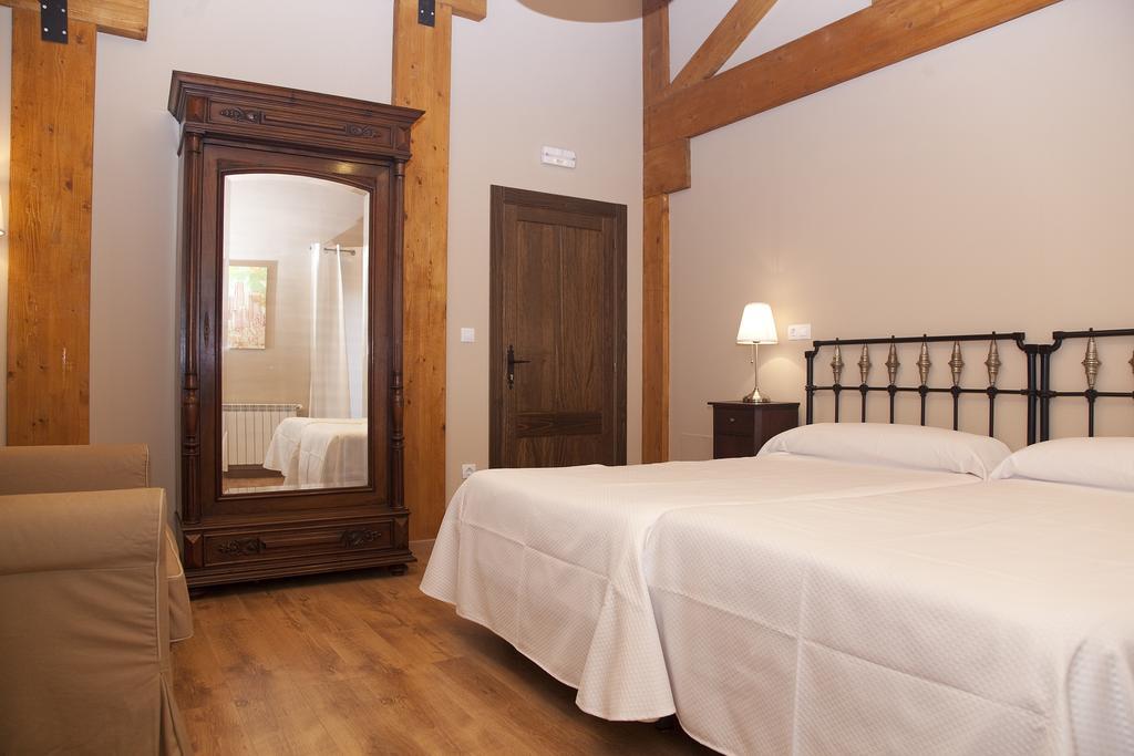 La Casona De La Mesta Hotel Almajano Phòng bức ảnh